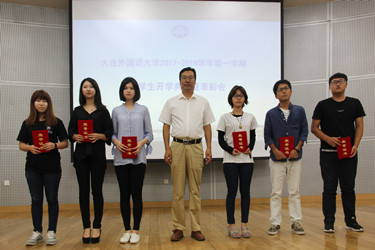 获奖学生合影_副本.jpg